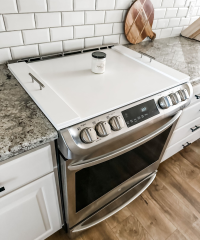 Minimalist Design White Stove Cover Noodle Board